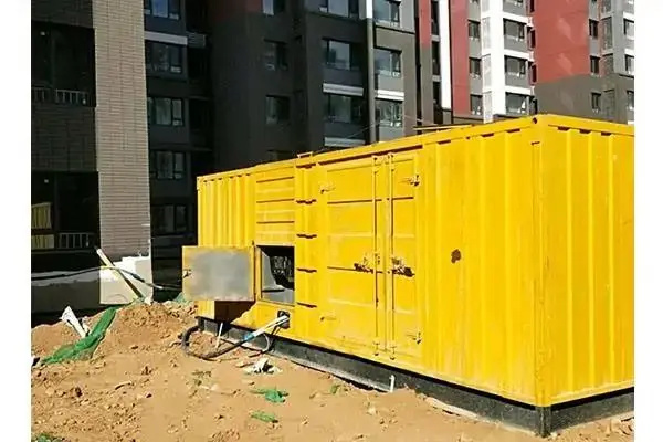 白水发电机租赁中燃油压力过低会对发动机的哪些部件造成损坏？