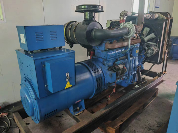 白水100kW柴油发电机组使用多级机油有哪些优缺点？